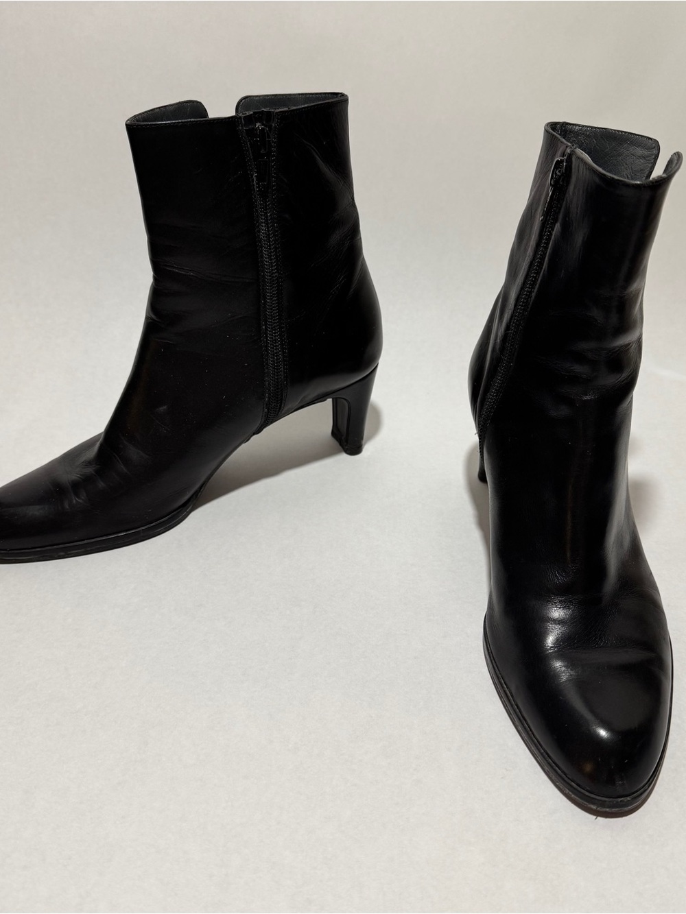 Stuart Weitzman Black Leather Almond Toe Ankle Boots Made in Spain Women 7.5